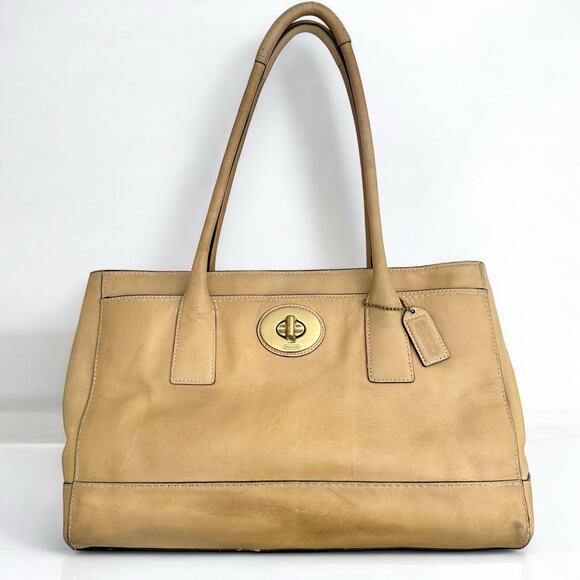 Coach Madeline Tote Glove Tanned Leather Hamptons Beige Shoulder Bag 11554 - Picture 1 of 10